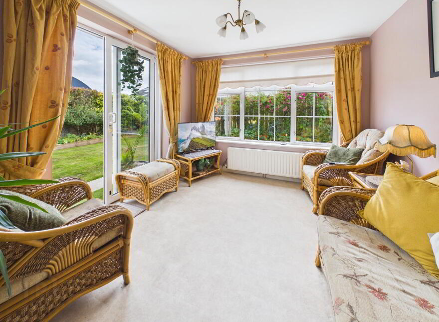 27 St. Patrick's Terrace, Nenagh, E45CX56