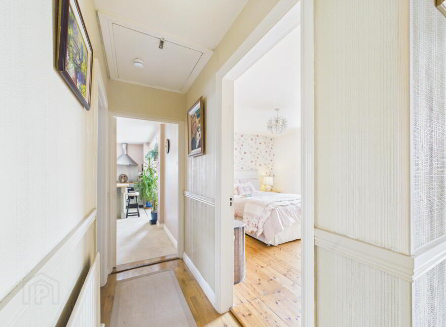 27 St. Patrick's Terrace, Nenagh, E45CX56