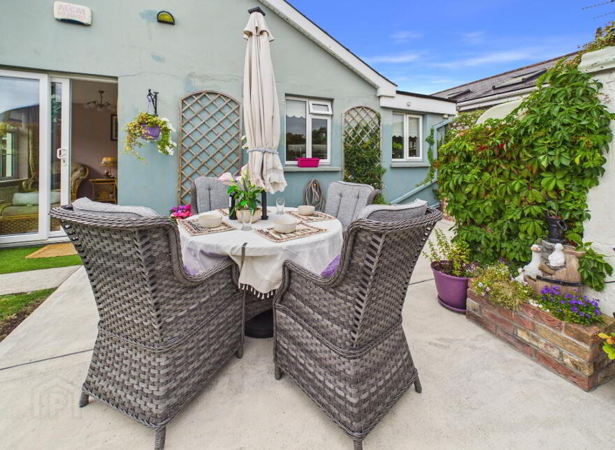 27 St. Patrick's Terrace, Nenagh, E45CX56