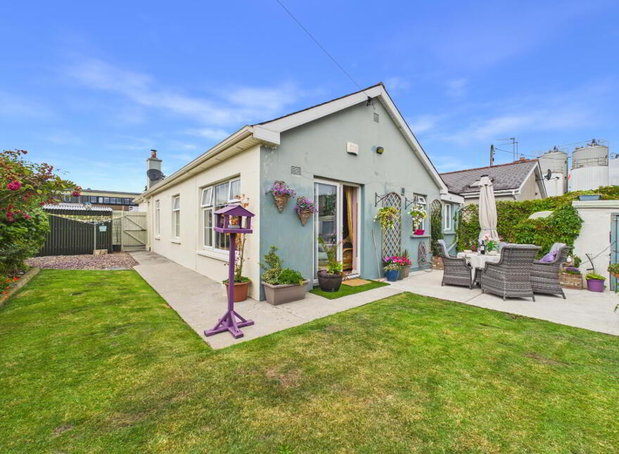 27 St. Patrick's Terrace, Nenagh, E45CX56
