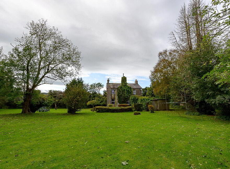 The Manse, Coolfinn, Portlaw, X91HE48