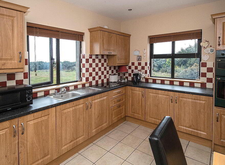 Coastland Lodge, Ballymacart Upper, Old Parish, X35Y316