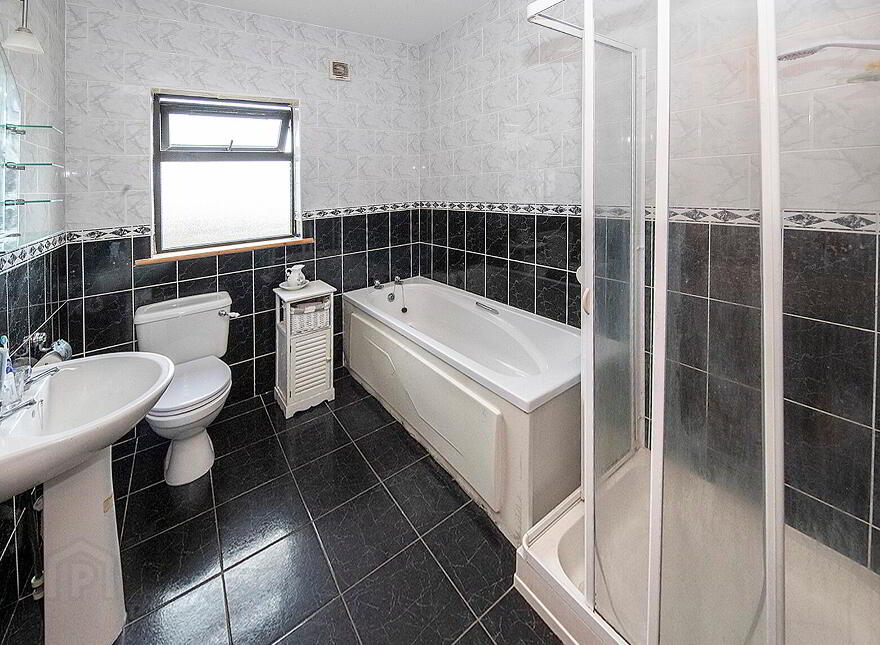 Coastland Lodge, Ballymacart Upper, Old Parish, X35Y316