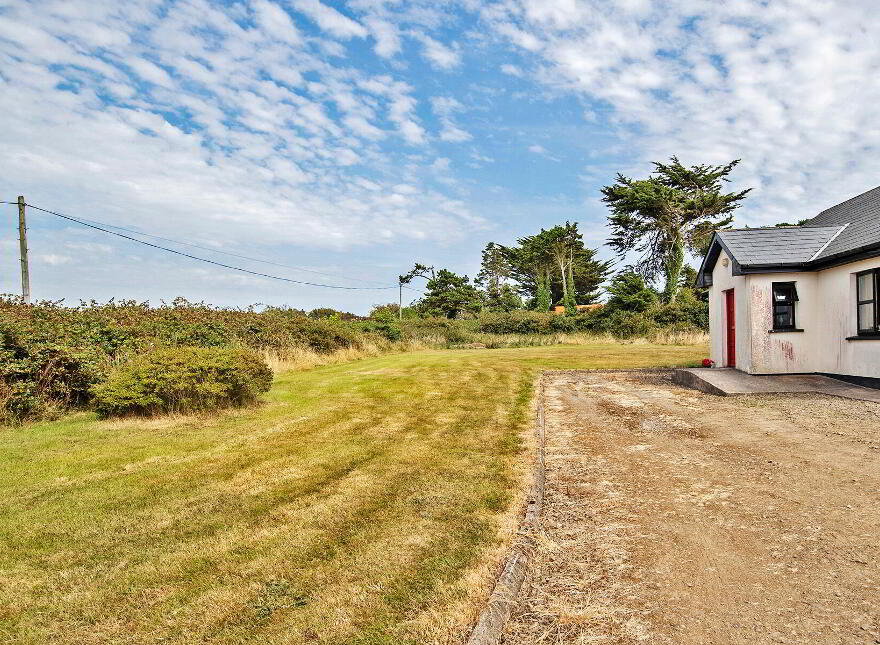 Coastland Lodge, Ballymacart Upper, Old Parish, X35Y316