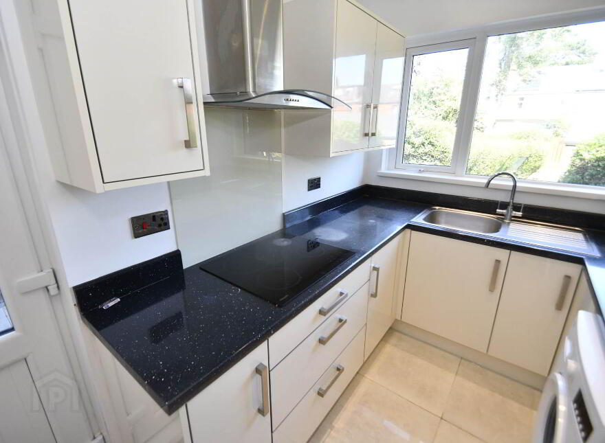 73 Norfolk Parade, Glen Road, Belfast, BT11 8DA