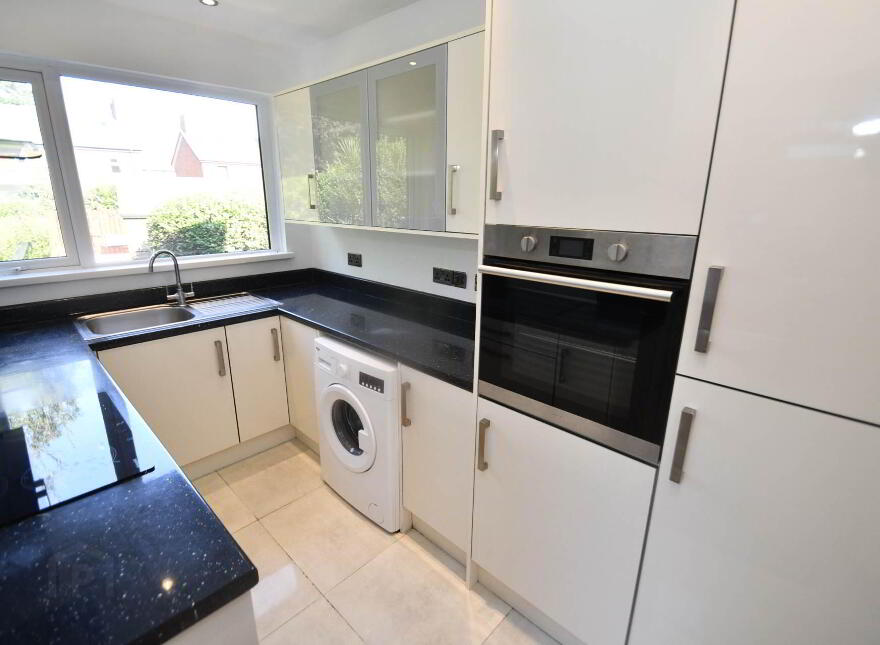 73 Norfolk Parade, Glen Road, Belfast, BT11 8DA