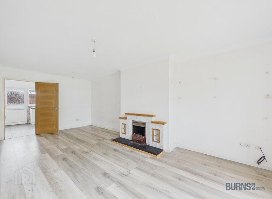 2 Parkmore Crescent, Magherafelt, BT45 6PG