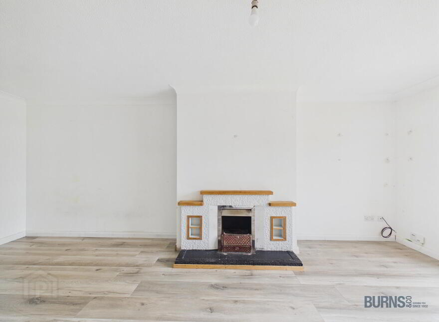 2 Parkmore Crescent, Magherafelt, BT45 6PG