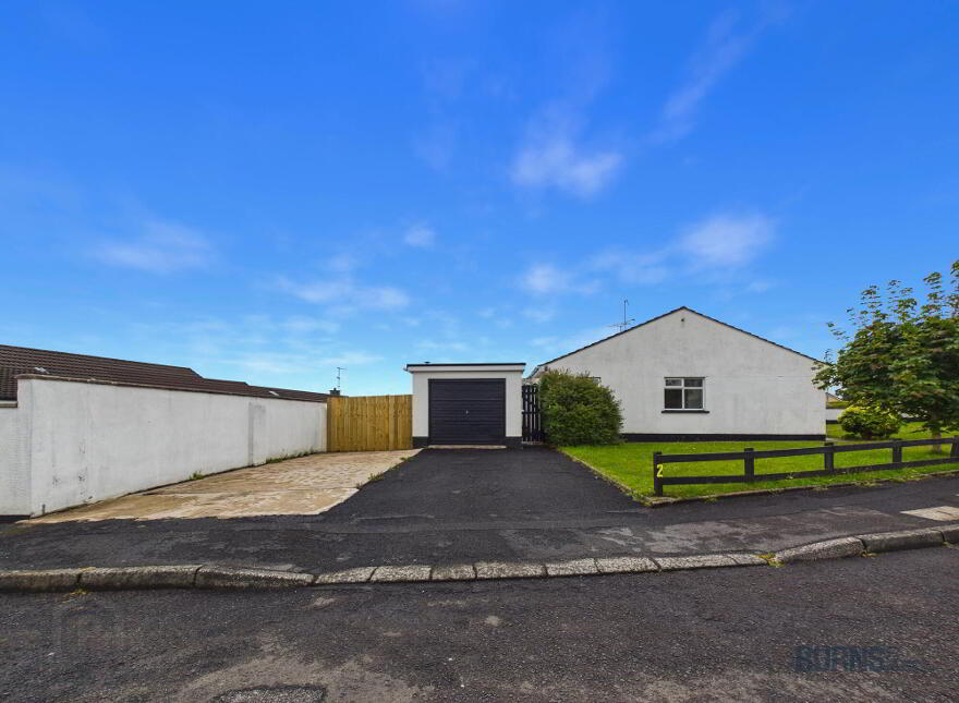 2 Parkmore Crescent, Magherafelt, BT45 6PG