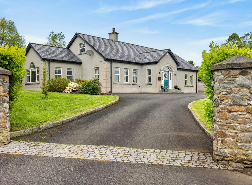 64 Knowehead Road, Broughshane, Ballymena, BT43 7JE