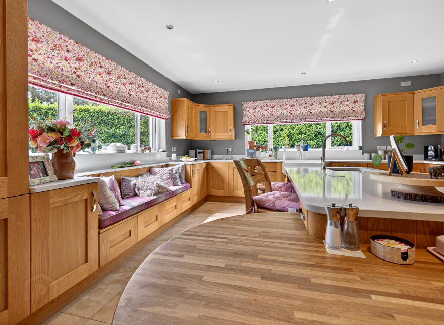 64 Knowehead Road, Broughshane, Ballymena, BT43 7JE