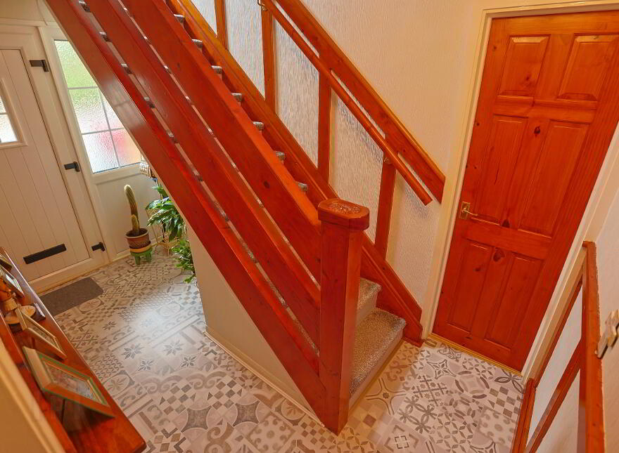 9 Springhill Drive, Newry, BT34 1LJ