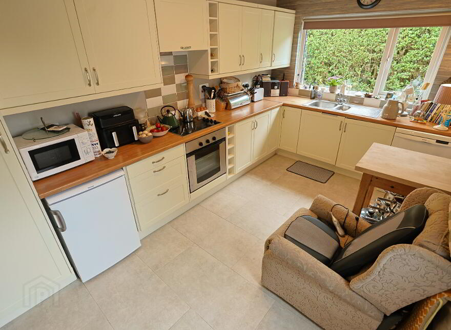 5 Connaught Park, Portadown, Craigavon, BT62 3DF