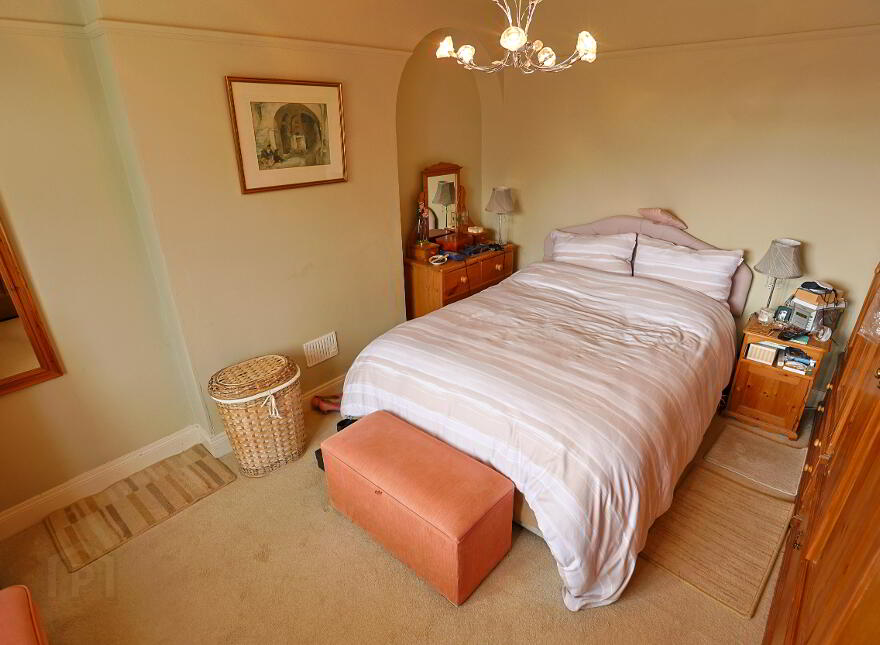5 Connaught Park, Portadown, Craigavon, BT62 3DF