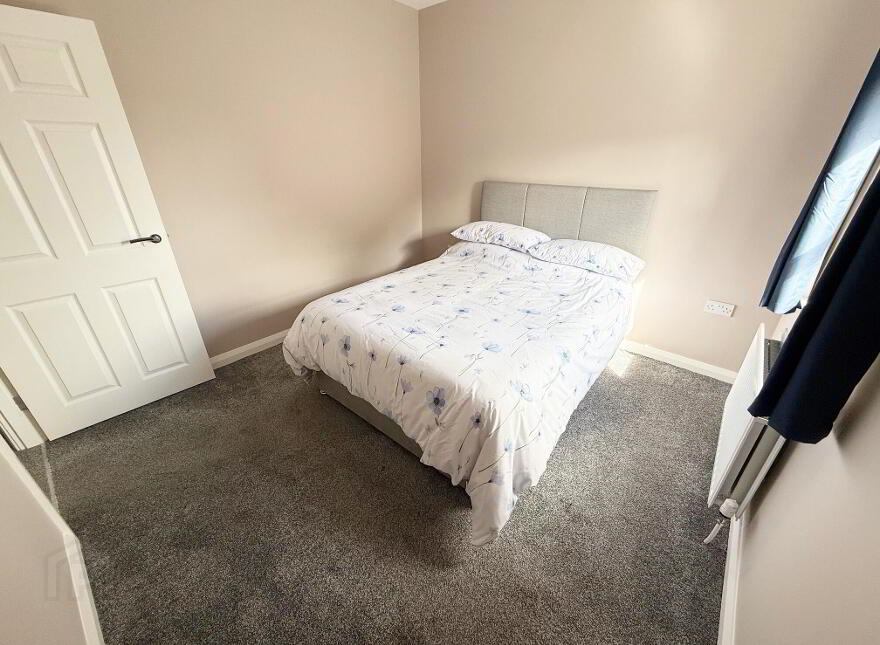 33 Greenhall Park, Coleraine, BT51 3FA