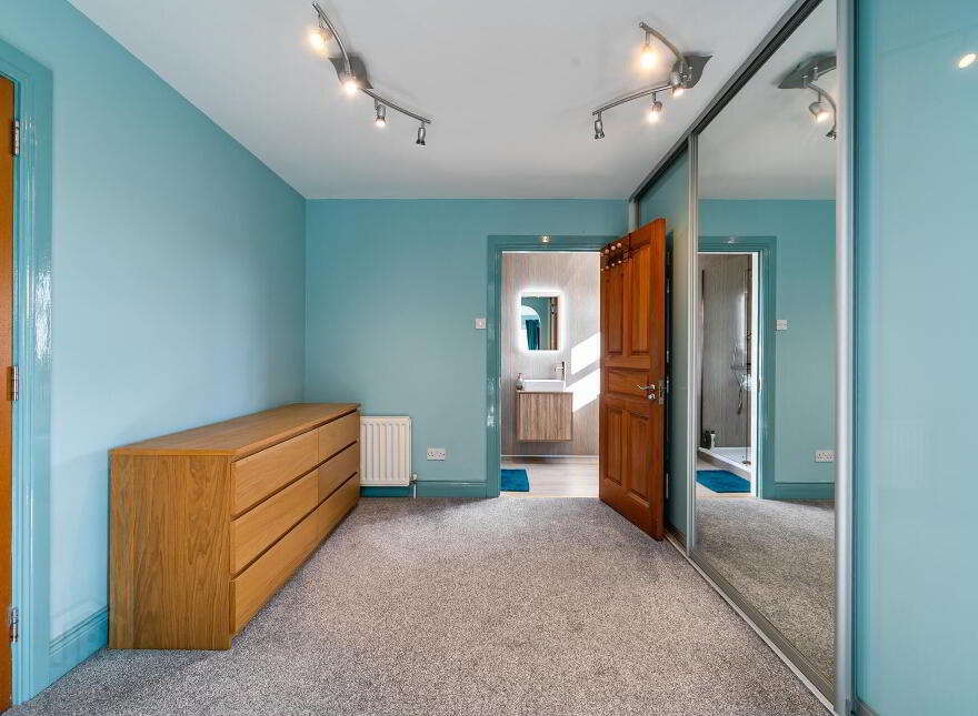 23 Ballynahatty Road, Belfast, BT8 8LE