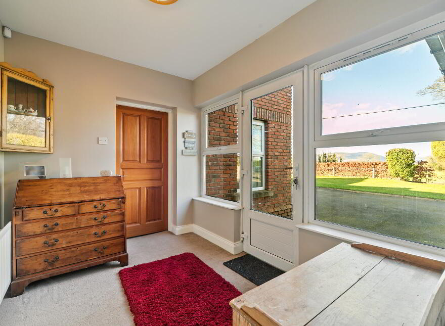 23 Ballynahatty Road, Belfast, BT8 8LE