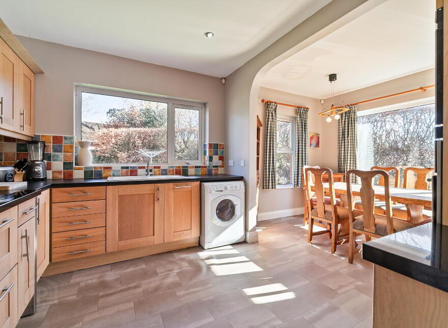 23 Ballynahatty Road, Belfast, BT8 8LE