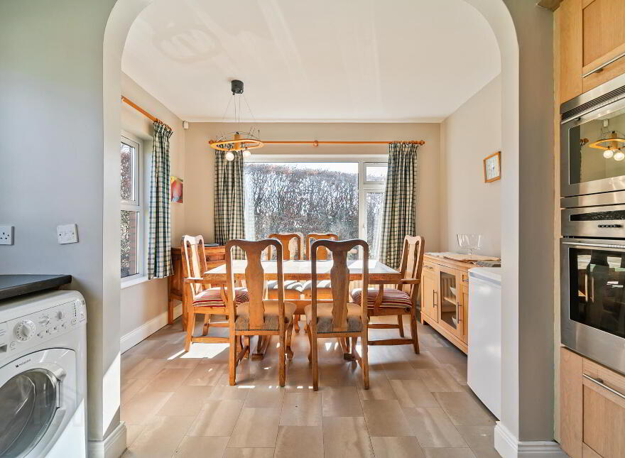 23 Ballynahatty Road, Belfast, BT8 8LE