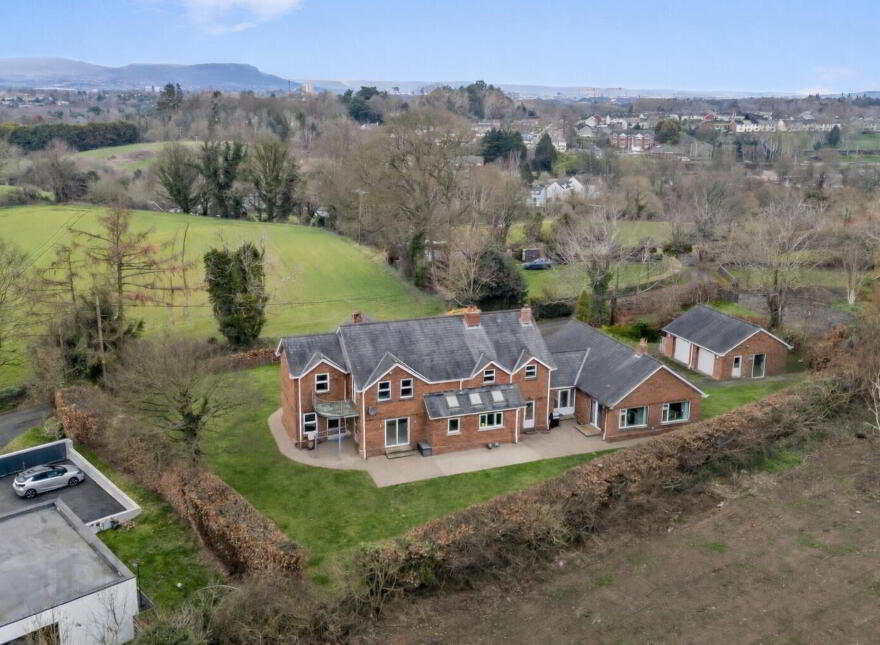 23 Ballynahatty Road, Belfast, BT8 8LE