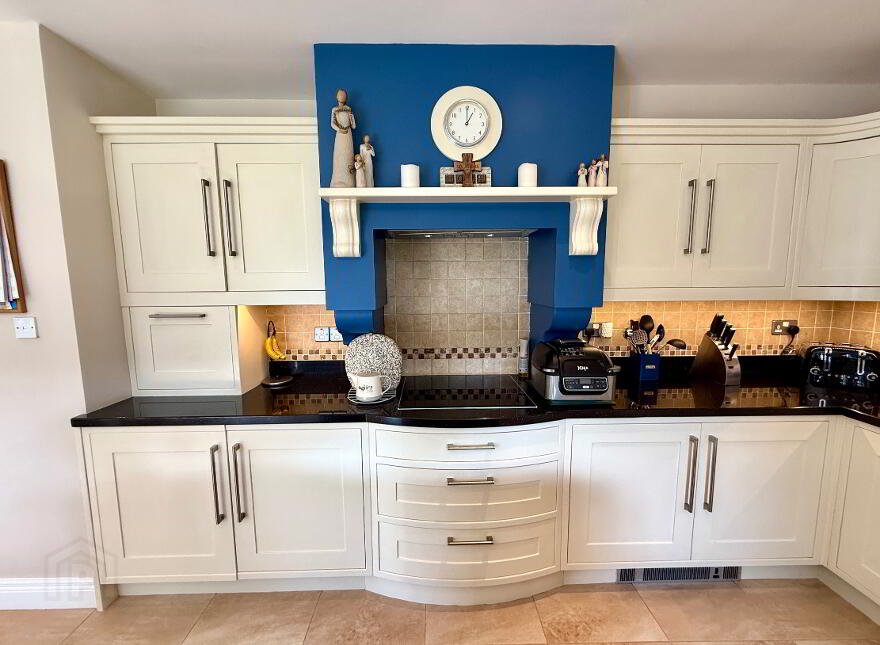 3 Rosswater, Limavady Road, Derry, BT47 6YR
