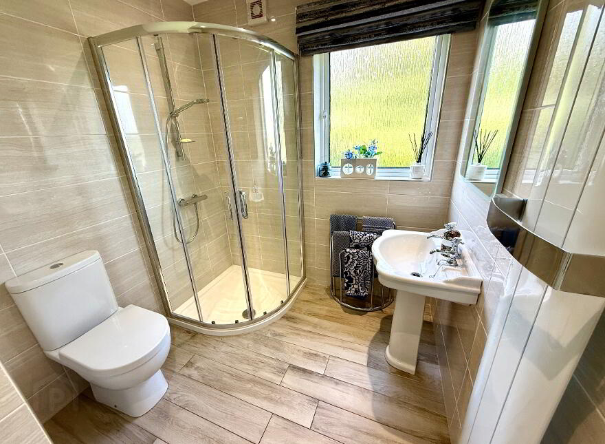 3 Rosswater, Limavady Road, Derry, BT47 6YR