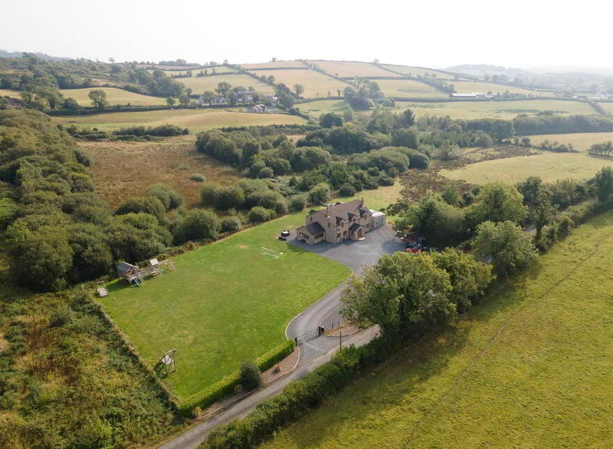5 Annacloy Road North, Downpatrick, BT30 9AF