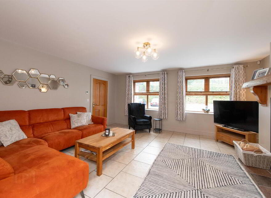 5 Annacloy Road North, Downpatrick, BT30 9AF