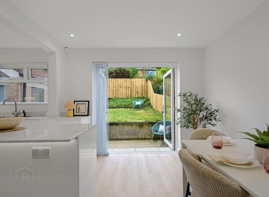 19 Prince Edward Drive, Belfast, BT9 5GB
