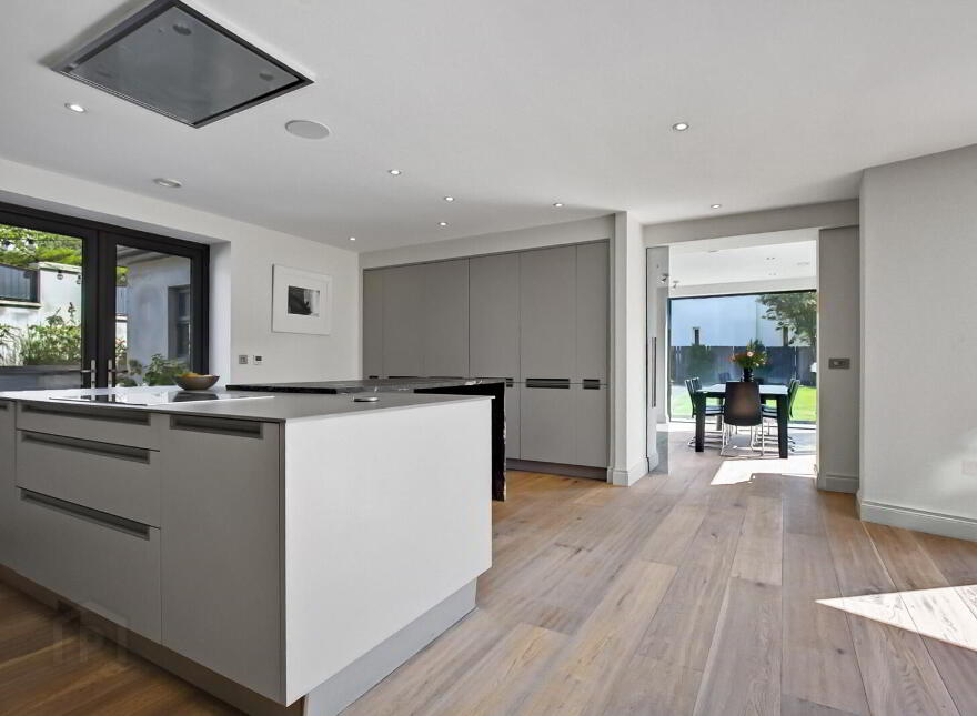 108A Malone Road, Belfast, BT9 5HP