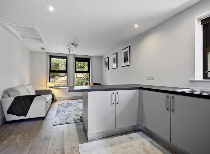 108A Malone Road, Belfast, BT9 5HP