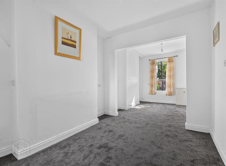 353 Donegall Road, Belfast, BT12 6FQ