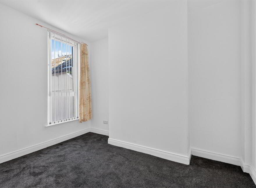 353 Donegall Road, Belfast, BT12 6FQ