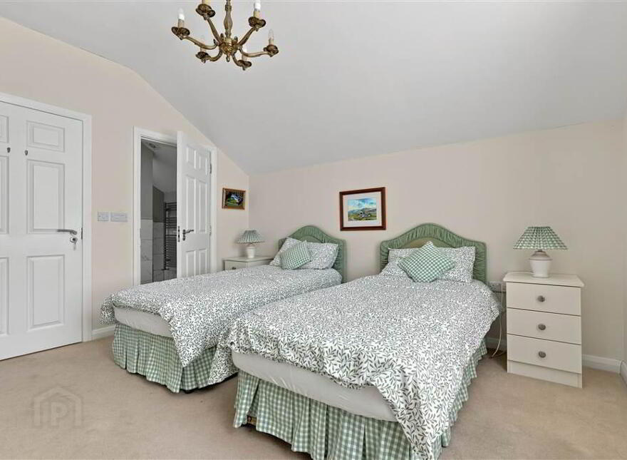 10 Glenagherty Drive, Galgorm, Ballymena, BT42 1AG