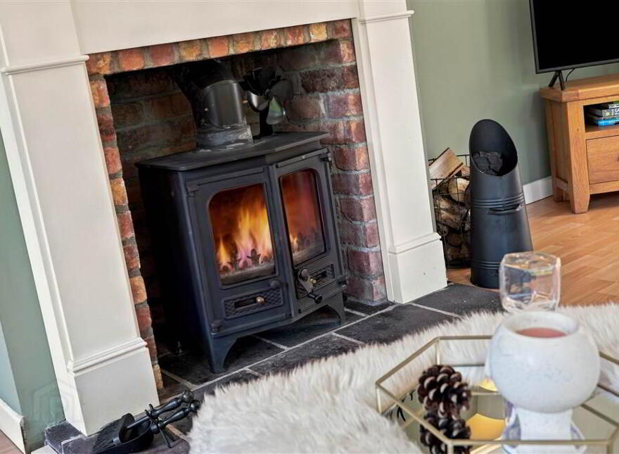 River Cottage, 24A Cloneytrace Road, Broughshane, Ballymena, BT43 7HY