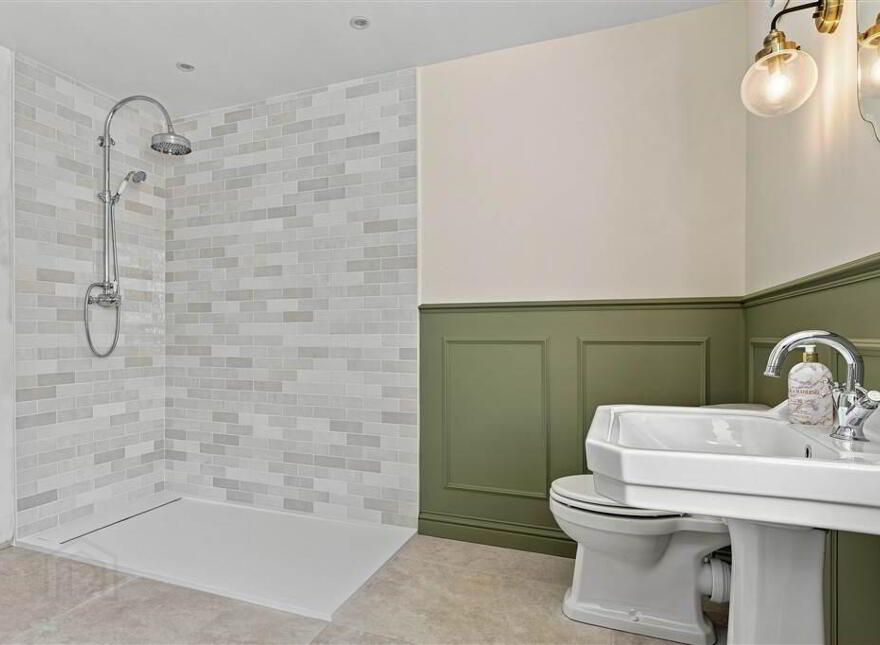 River Cottage, 24A Cloneytrace Road, Broughshane, Ballymena, BT43 7HY