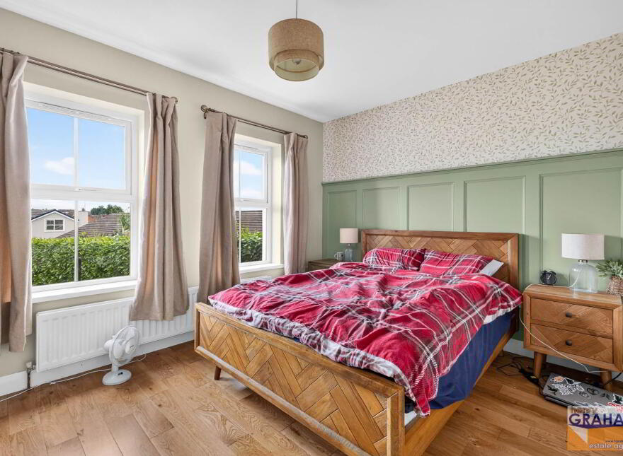 11 Castle Wood, Dromore, BT25 1FD