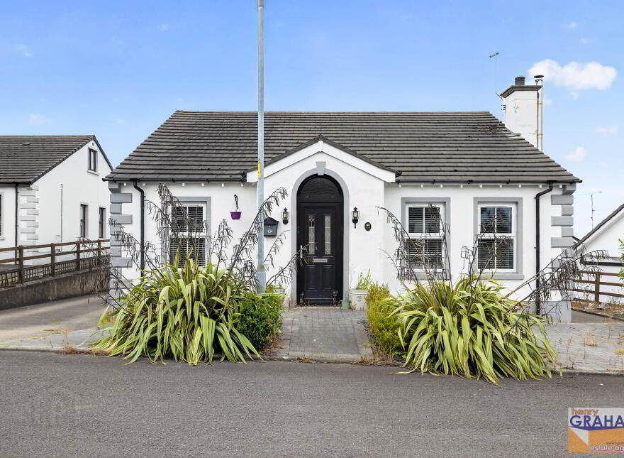 11 Castle Wood, Dromore, BT25 1FD