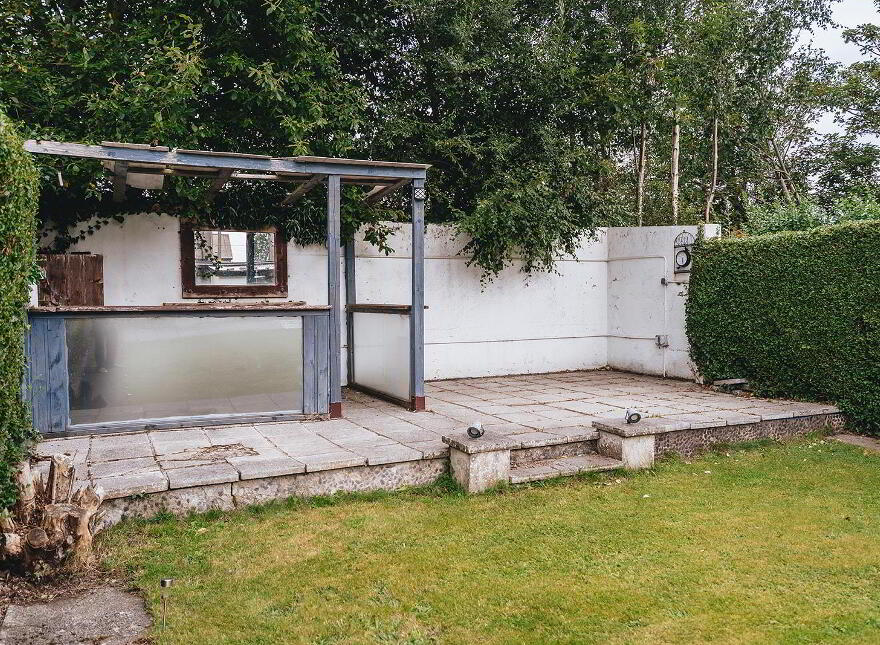 20 Montague Avenue, Ballymena, BT42 2DA
