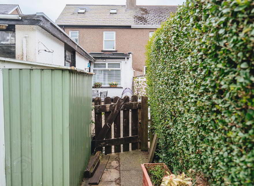 20 Montague Avenue, Ballymena, BT42 2DA