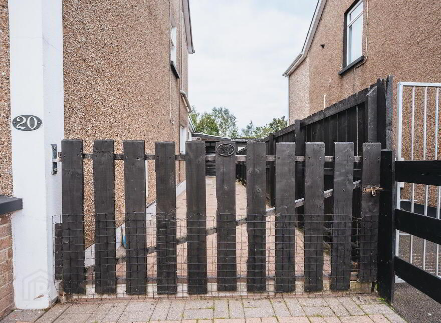 20 Montague Avenue, Ballymena, BT42 2DA