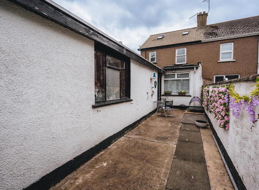 20 Montague Avenue, Ballymena, BT42 2DA