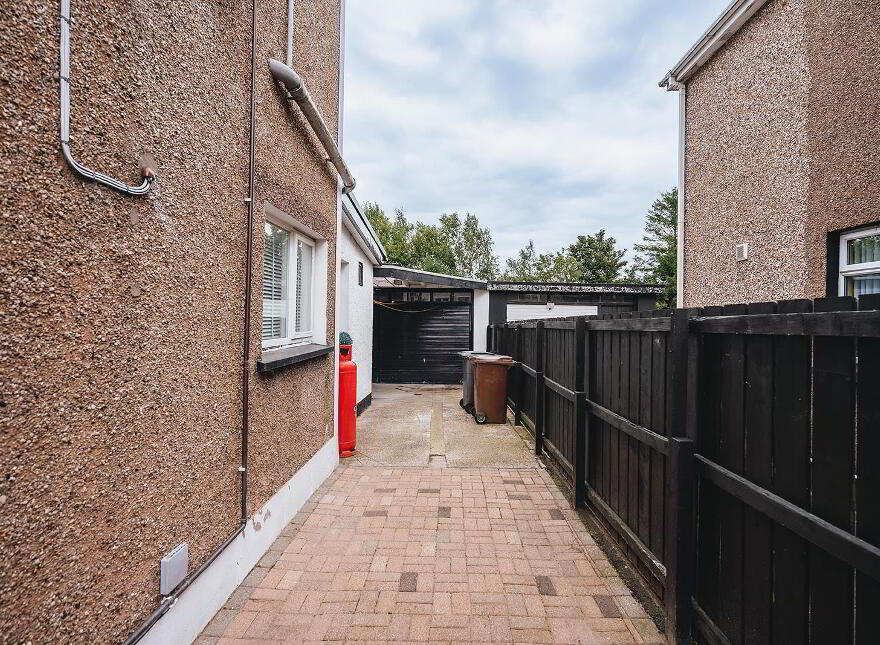 20 Montague Avenue, Ballymena, BT42 2DA