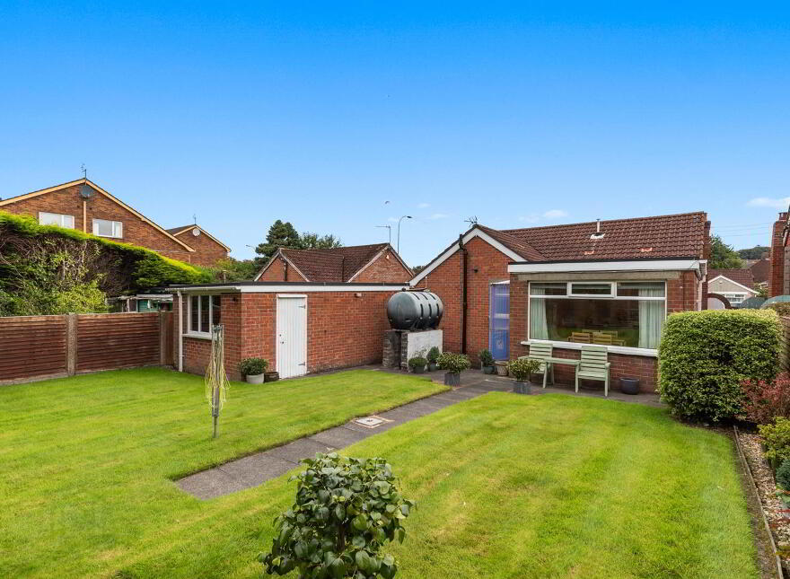 50 Gransha Road, Bangor, BT20 4TL