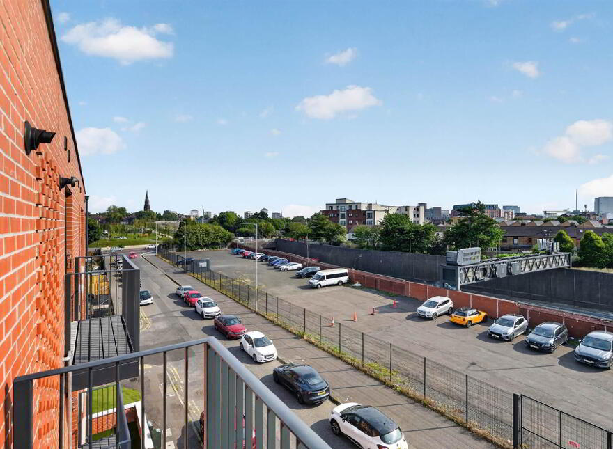 Apt 10, 2 Dayton Street, Belfast, BT13 2BX