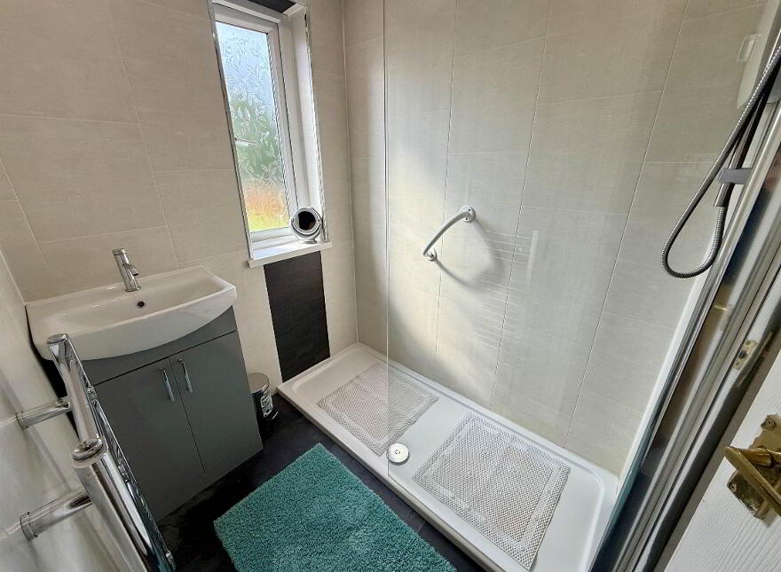 35 Cooneen Way, Cregagh, Belfast, BT6 0EF