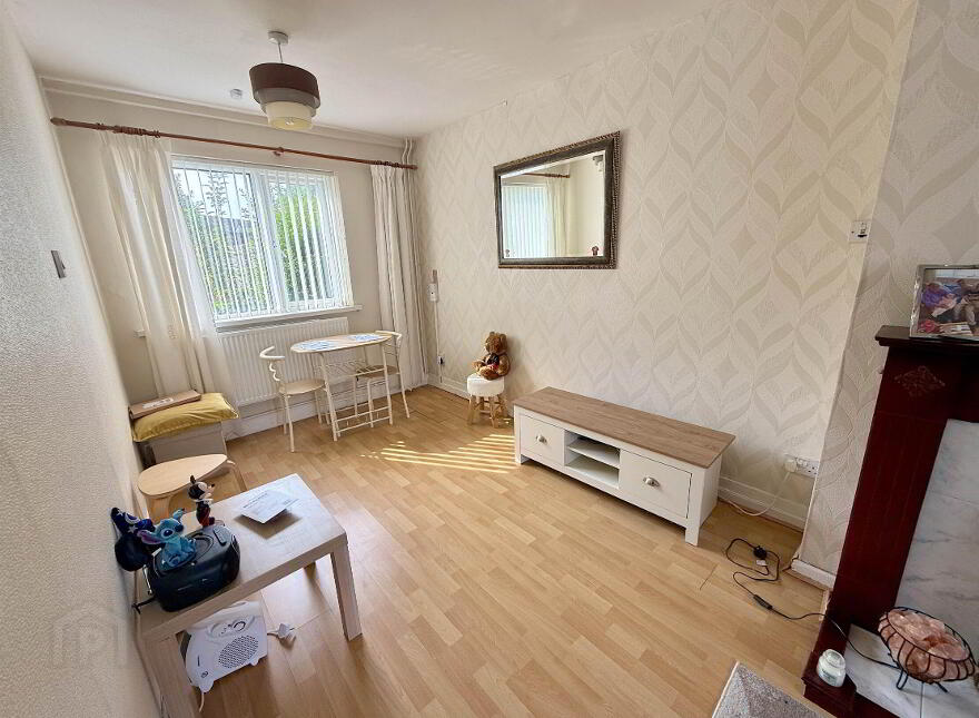 35 Cooneen Way, Cregagh, Belfast, BT6 0EF