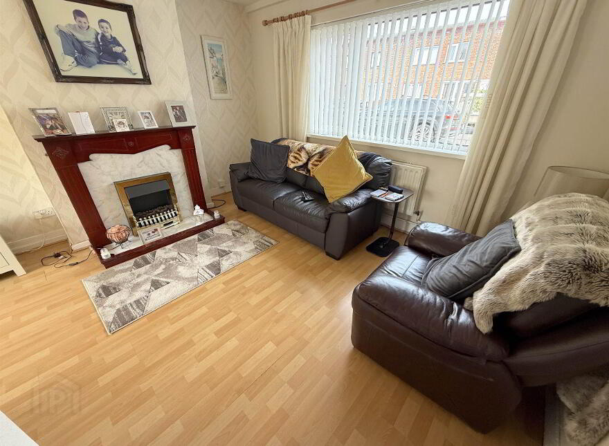 35 Cooneen Way, Cregagh, Belfast, BT6 0EF