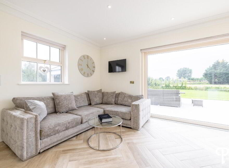 82 Blackisland Road, Portadown, BT62 1NH