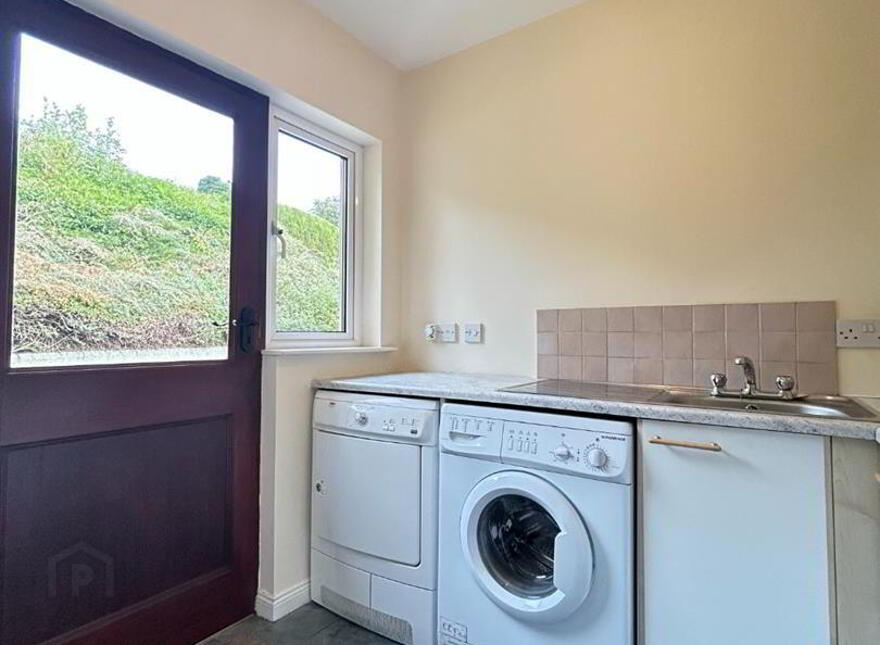 5 Bracken Ridge, Dromore, BT25 1QF